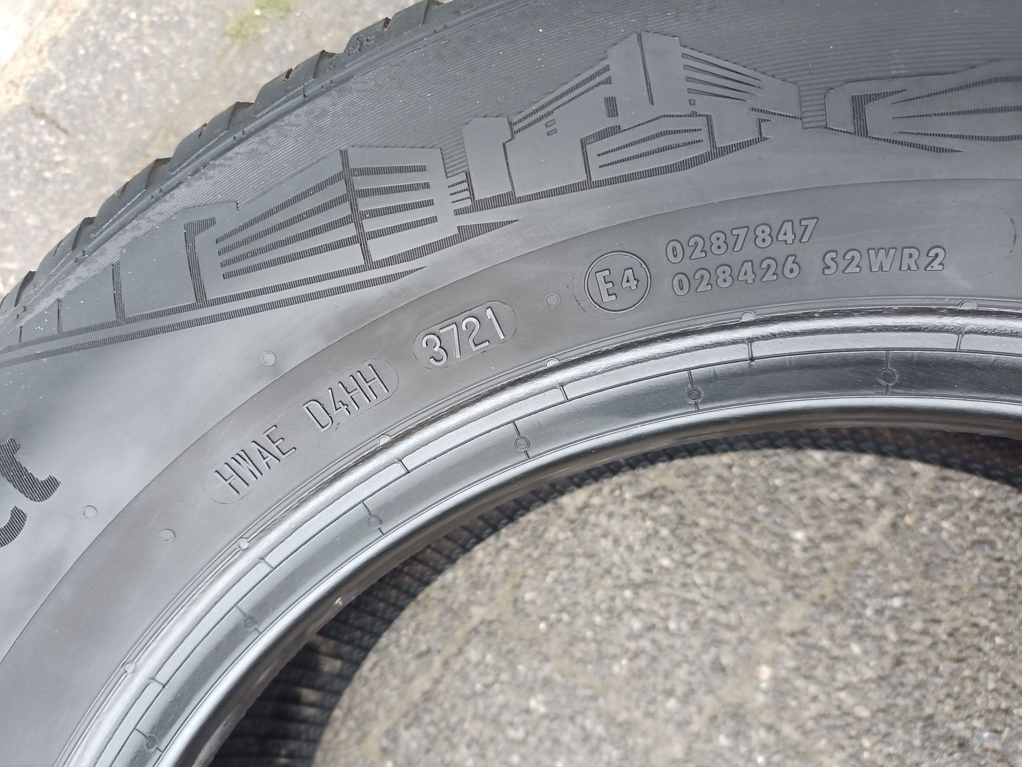 195/65R15 XL Continental AllSeason Contact Całoroczna 2021 Wielosezono