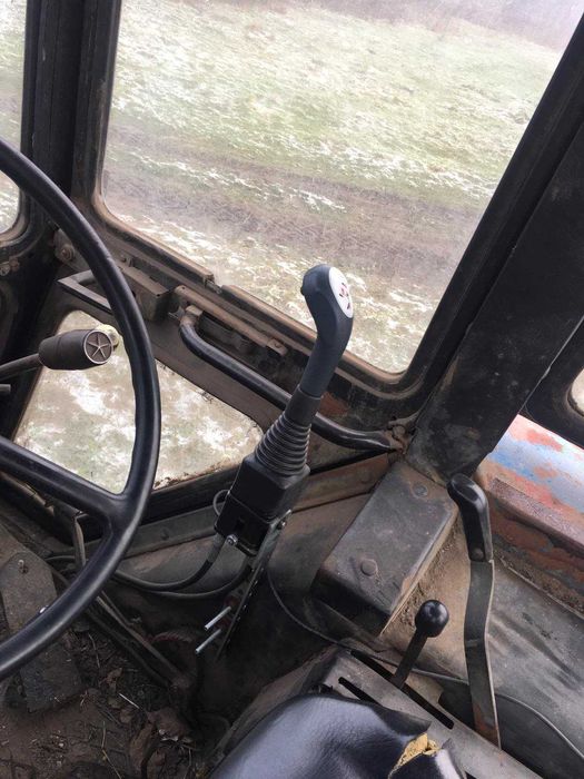 Фронтальний навантажувач на трактор John Deere, Claas, Ferguson, МТЗ