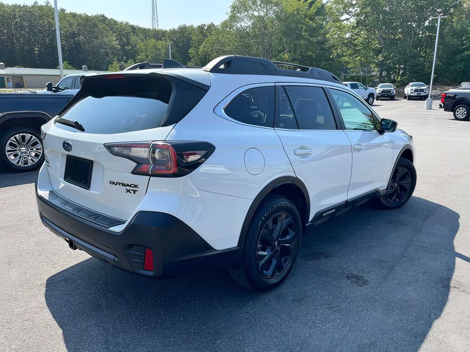 Subaru Outback      2022