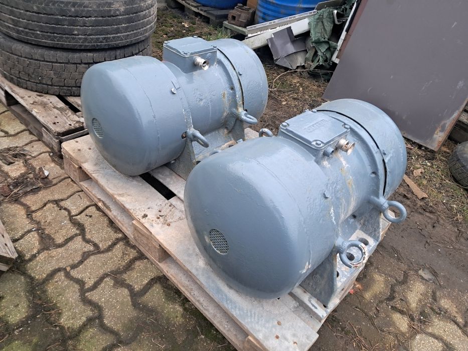 Wibrator elektrowibrator silnik wibracyjny