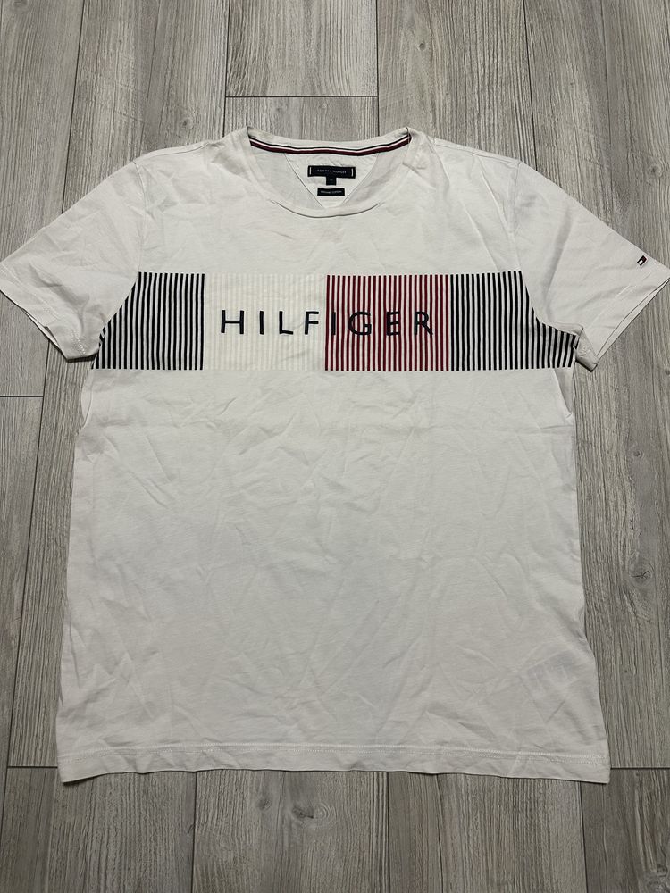Базова футболка Tommy Hilfiger SIGNATURE LOGO T-SHIRT розмір XL