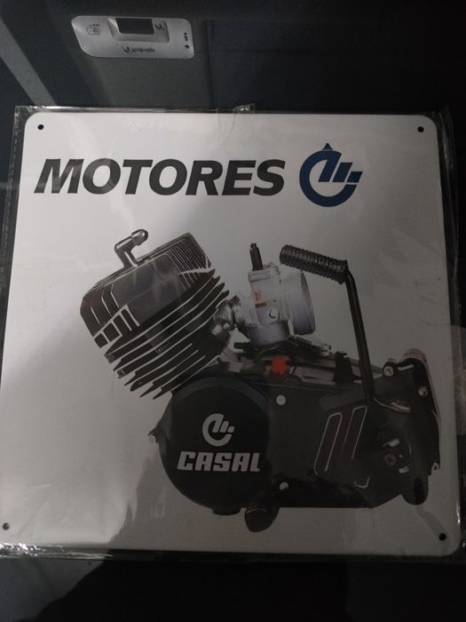 Placa vintage motores Casal