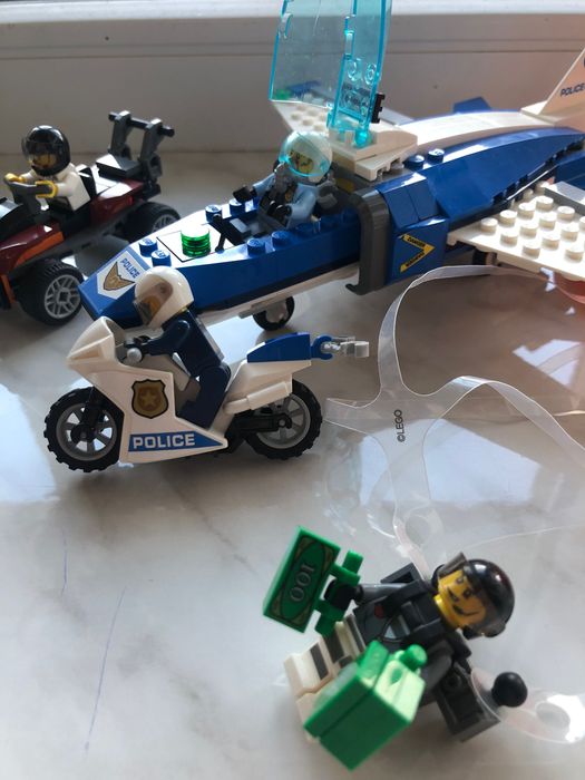 Лего сити 60208 Воздушная полиция арест парашютиста