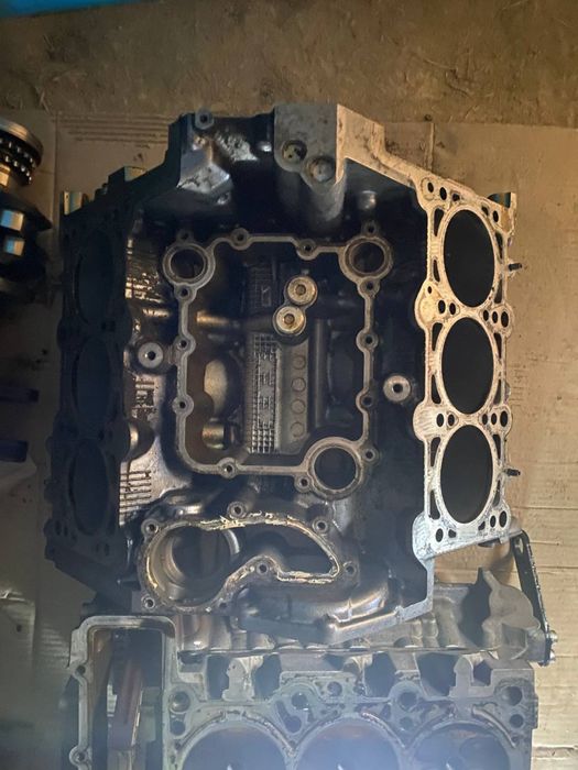 Двигун AUDI A6C6 2.4 BDW