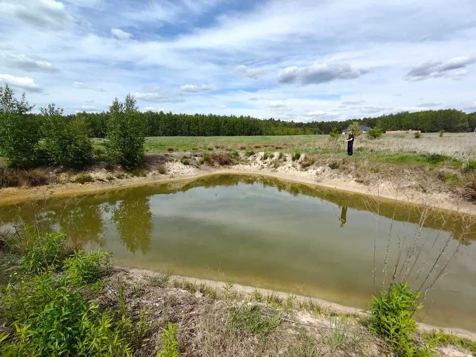 Nowy dom i budynek gospodarczy