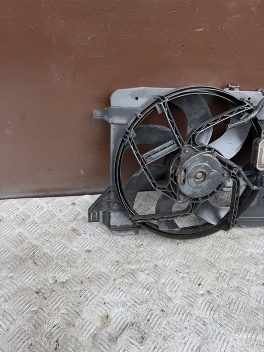 Диффузор в сборе радиатора Форд транзит 07 год ford transit