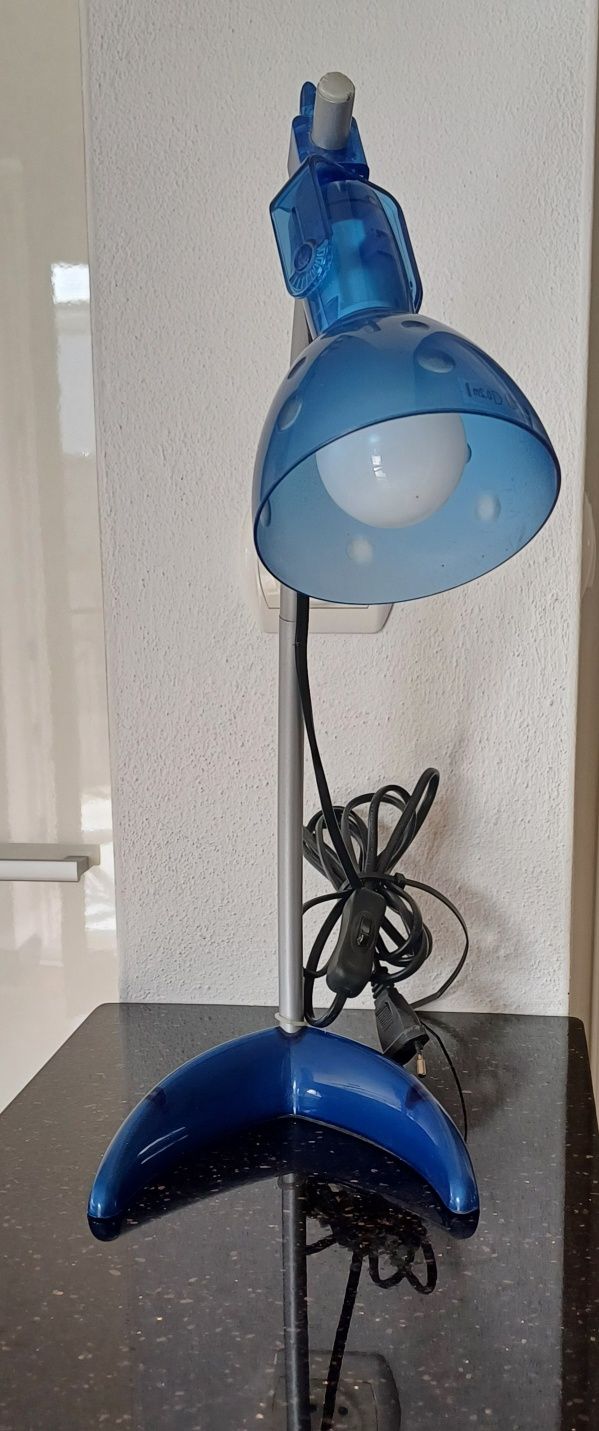 Lampki biurkowe  ikea