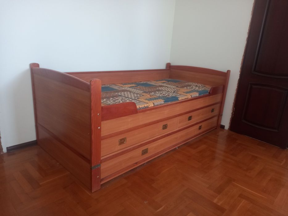 Продам ліжко в відмінному стані