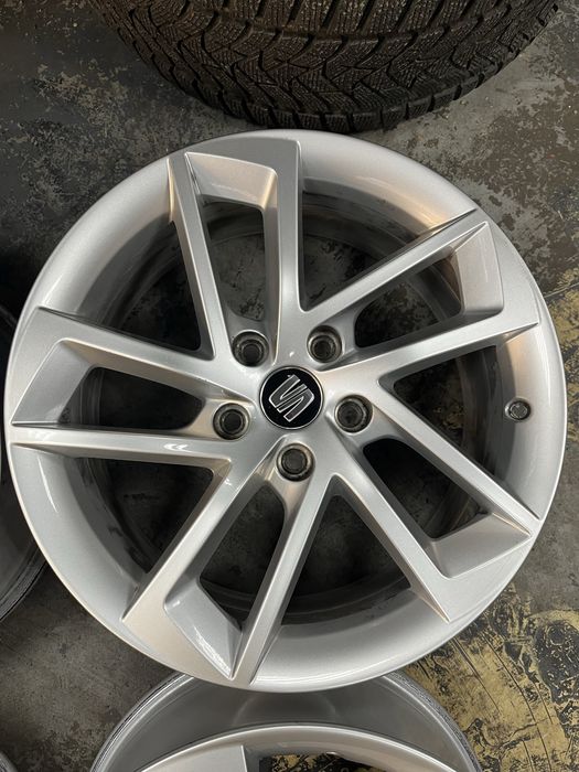 Felgi aluminiowe 17 5x112 Seat Oryginal Leon