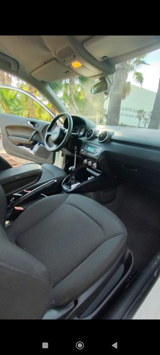 Audi A1 1.6 TDI Excelente