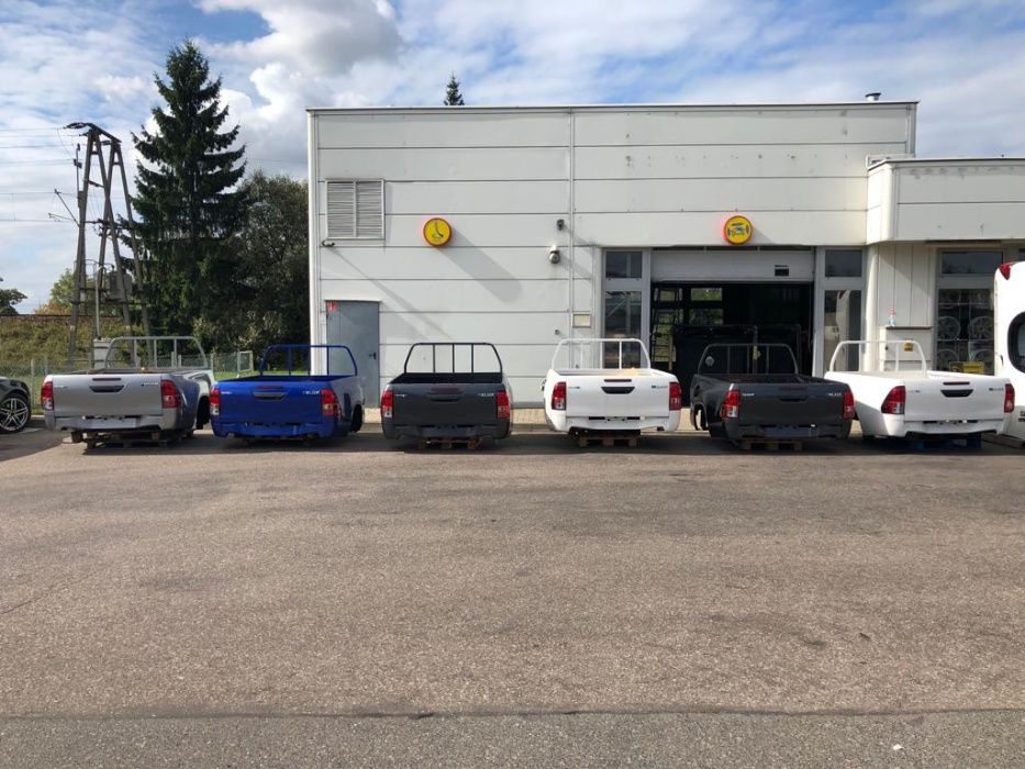 Skrzynia ładunkowa paka Toyota Hilux 1.5 cab