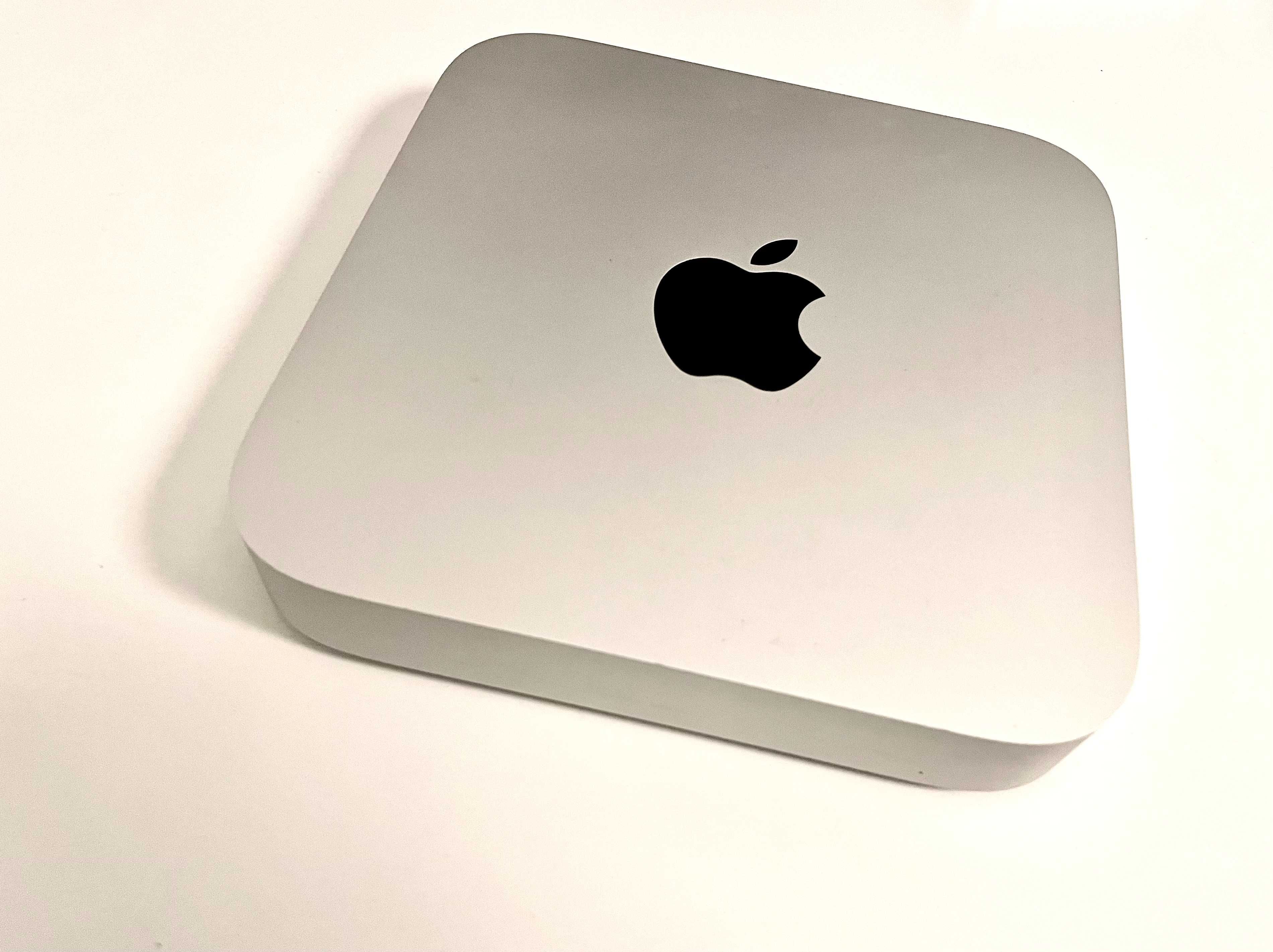 Apple MacMini 5Ghz, 256G, versão 12.5 Dezembro 2019