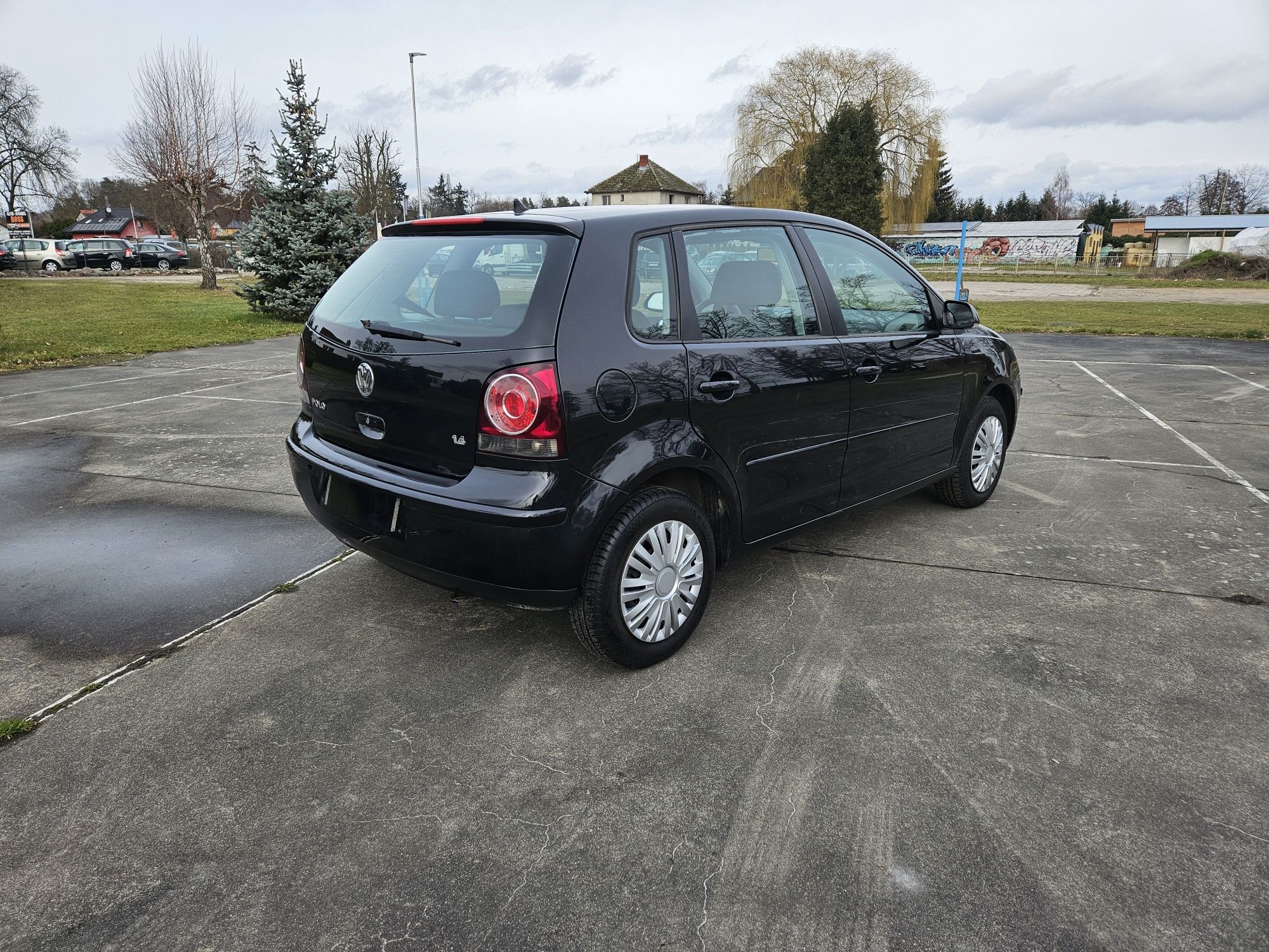 Volkswagen Polo benzyna klima wersja goal