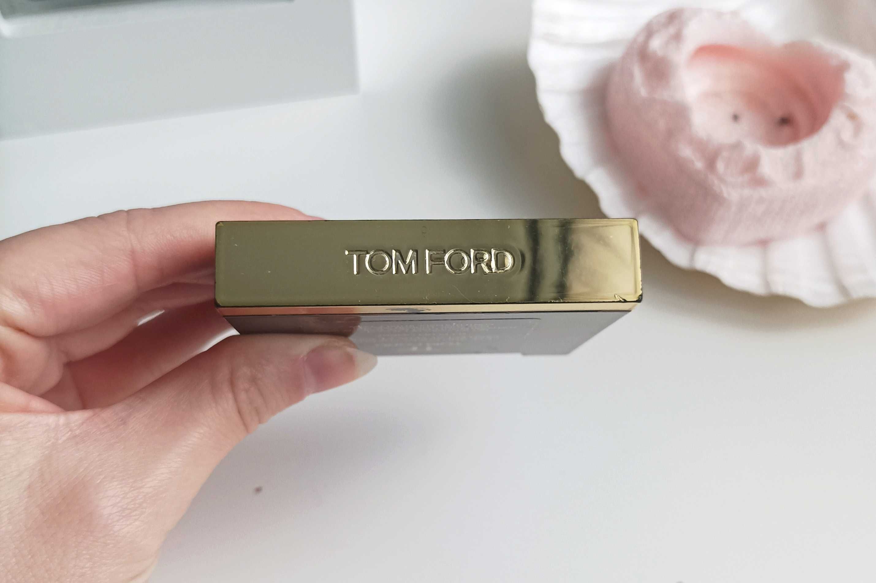 Tom Ford róż i cień do powiek w jednym