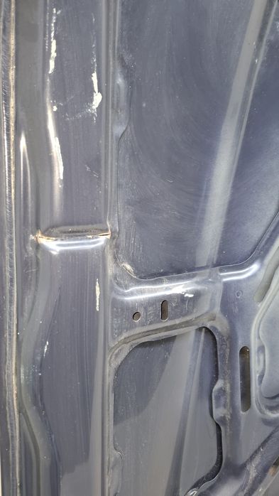 Mitsubishi Galant , 1997-04 капот , in06059