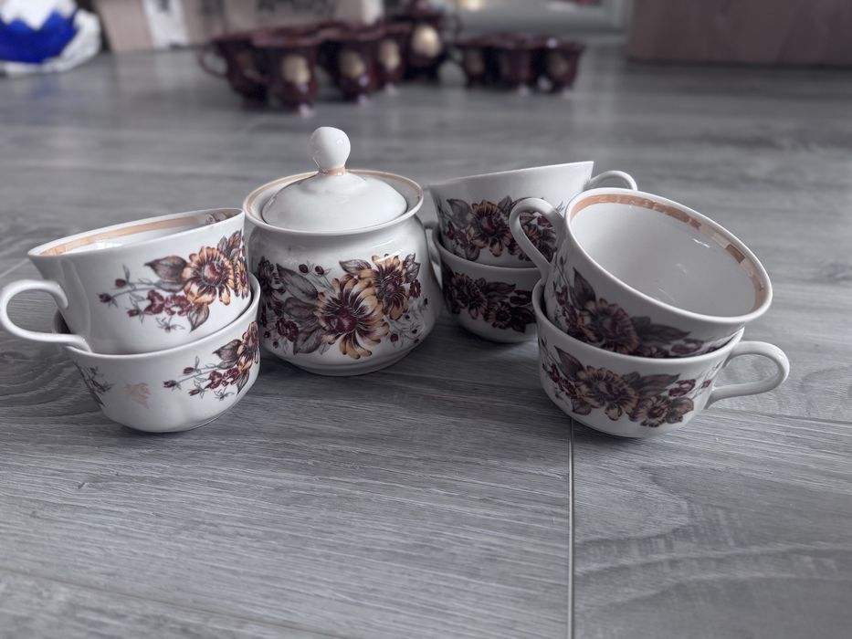 Посуд безкоштовно