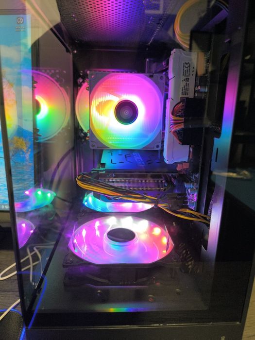 PC Gaming 3050RTX 32 RAM + Ecrã + Periféricos 3x S/ Juros