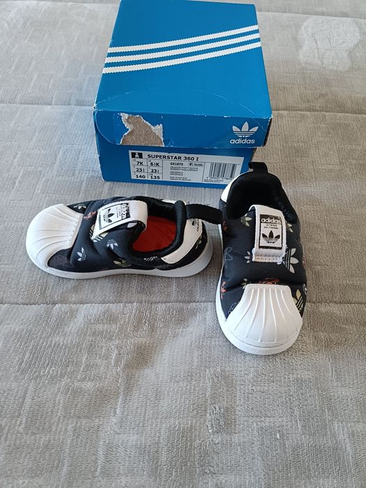 Sapatilhas adidas superstar