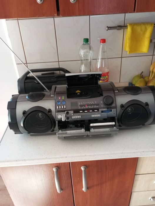 Boombox Karcher CD/MP3 +pilot+karaoke