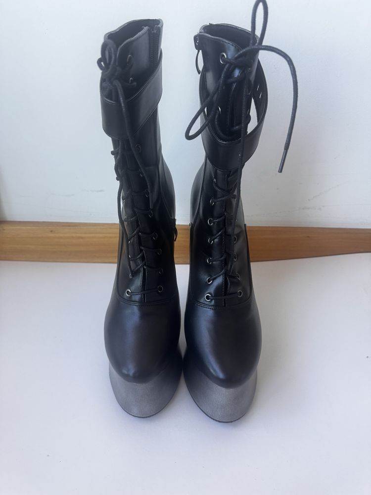 Botas de salto alto extremo, plataforma com sola de cunha