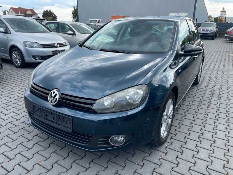 Бампер Volkswagen Golf VI - розборка та інші запчастини