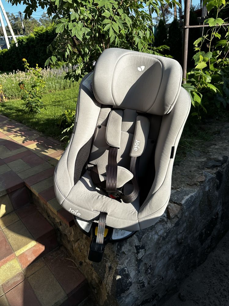 Дитяче автокрісло Joie i-spin 360