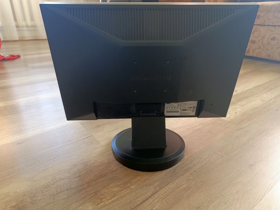 Samsung SyncMaster 2023NW