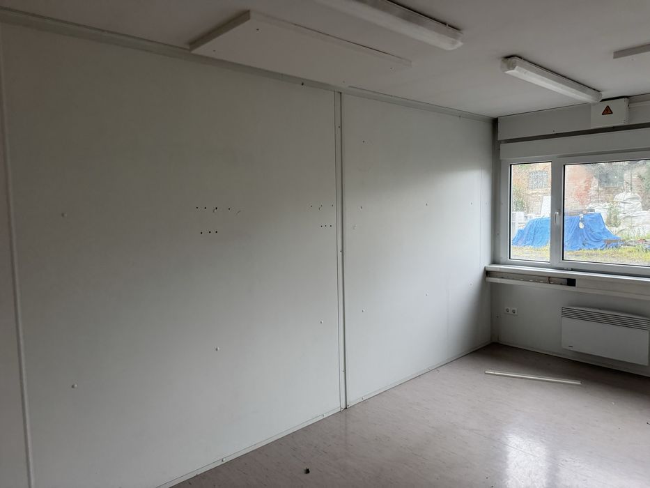 Zestaw komtenerow biurowo mieszkalne 6mx7,5m