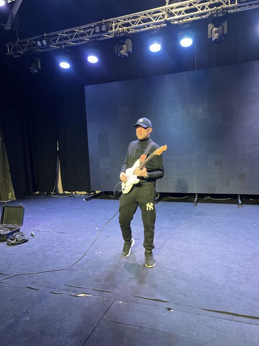 Уроки гри з гітaри