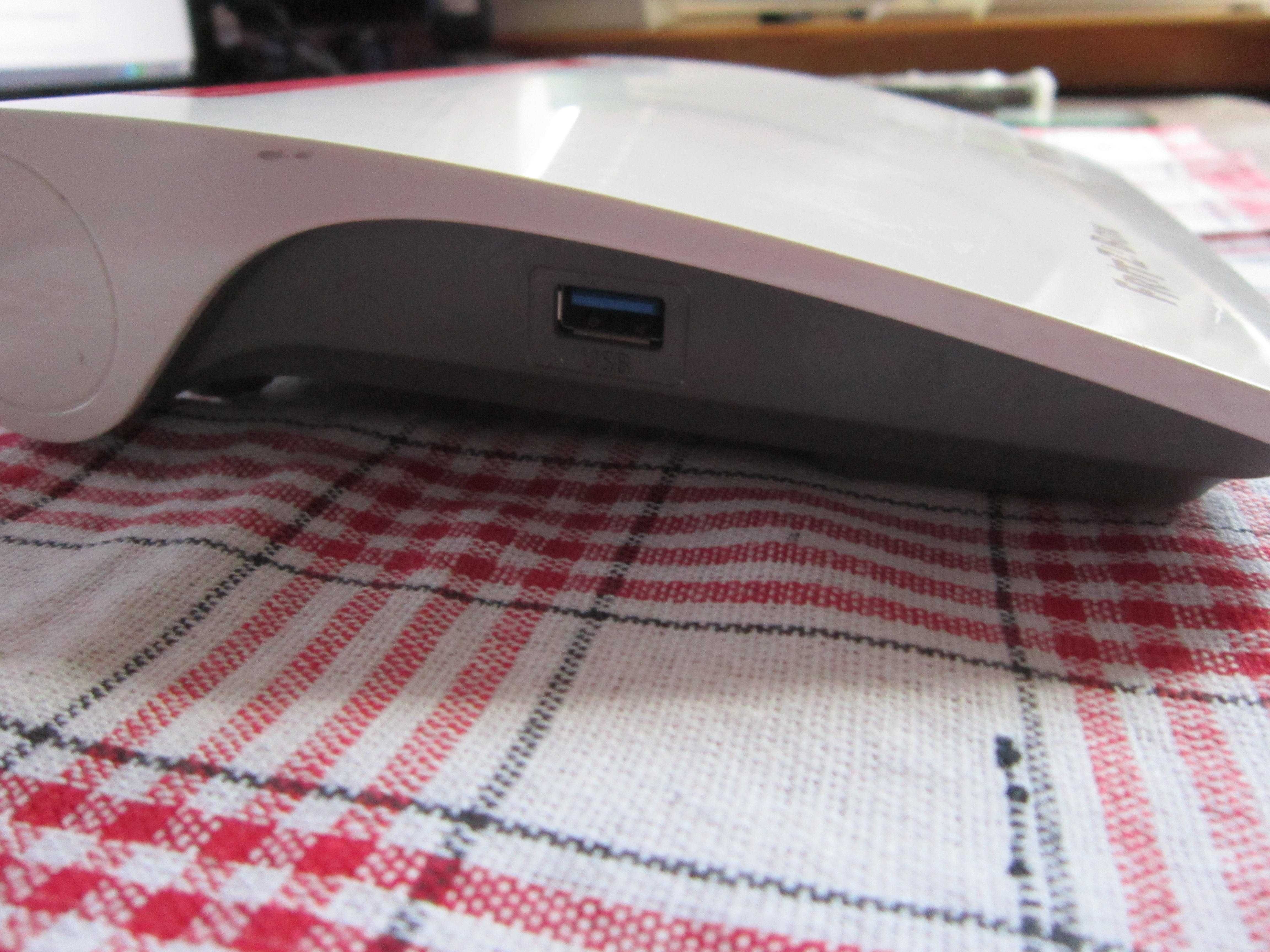 Router FRITZ! Box 7590 QQ Wifi 5 bezprzewodowy sprawny z zasilaczem