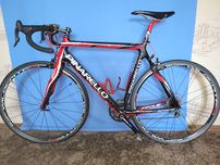 Велосипед карбон Pinarello FP Due 
Карбоновый шоссейный.