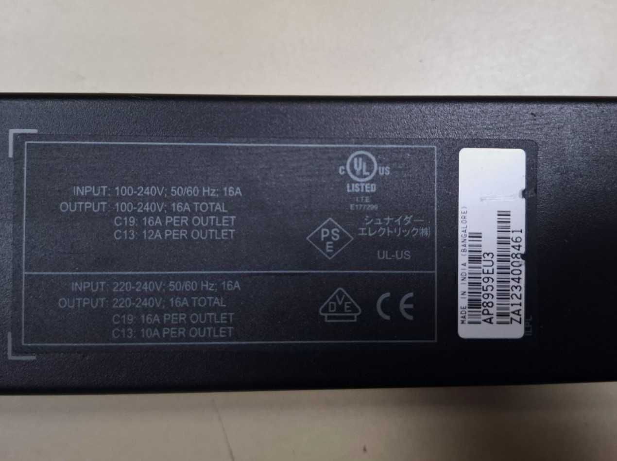 Розумний PDU APC (AP8959EU3) 16 А, 230 В, 24 розеток C13/C19