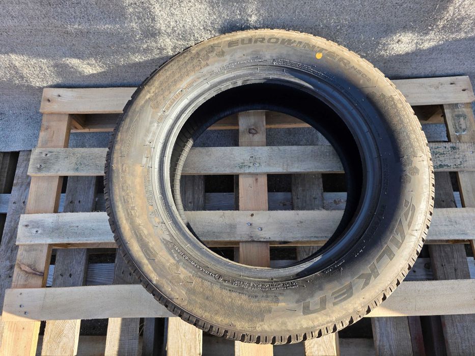 [Z235] 2x 215/60/16 Opony zimowe Falken stan bdb 7mm 24r