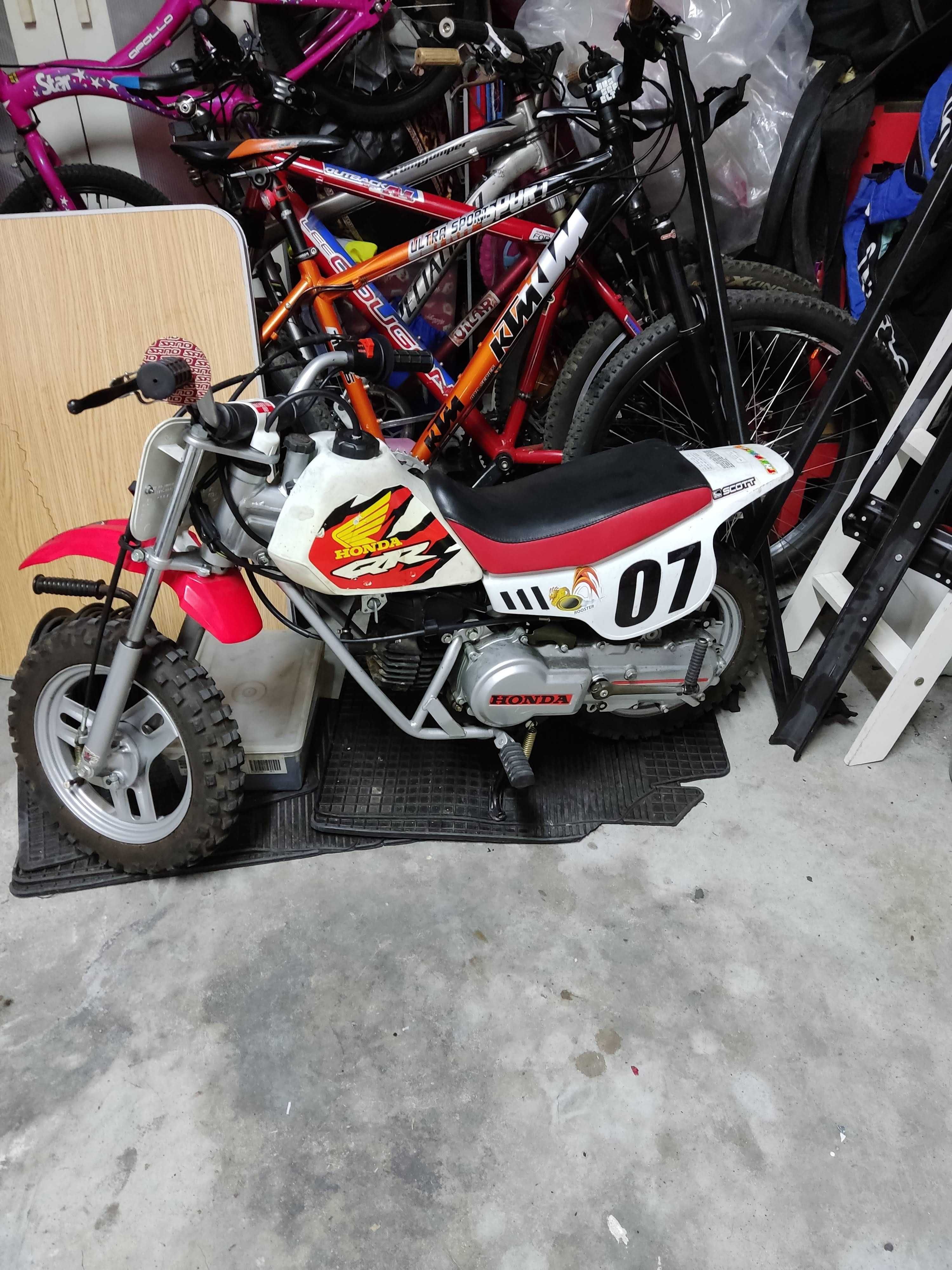 Honda QR 50 restaurada  Coleção Honda rara