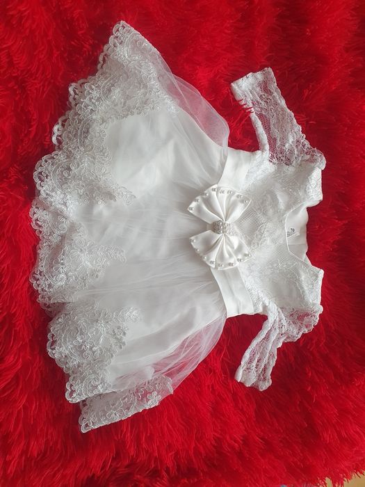 Ubranko do chrztu / sukienka