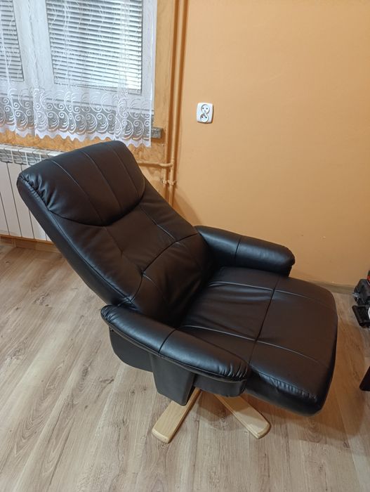 Fotel z eko skóry