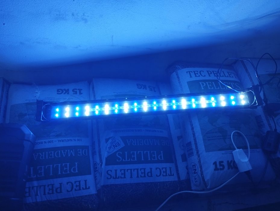 Calha Led 80cm para aquário