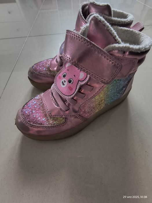 Buty hm 30 świecące