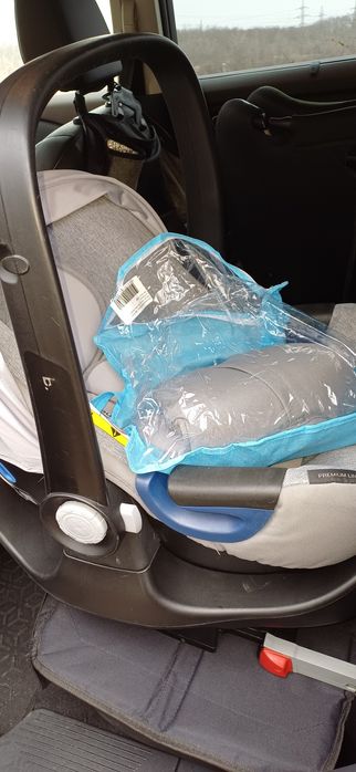 Автокрісло переноска Britax romer