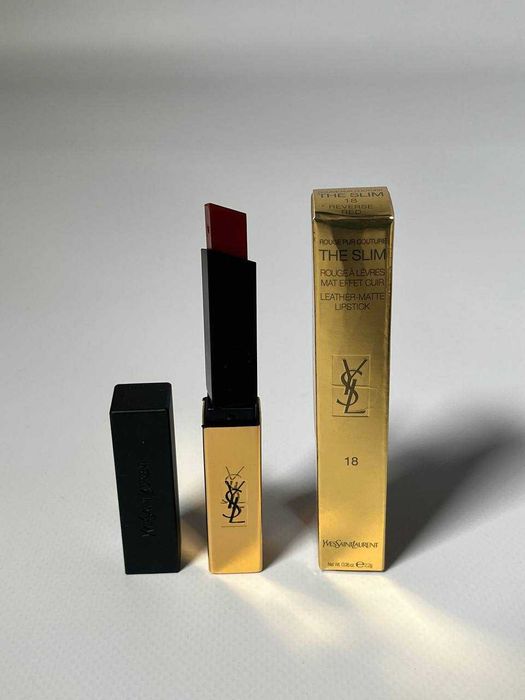 Помада для губ Yves Saint Laurent Rouge
