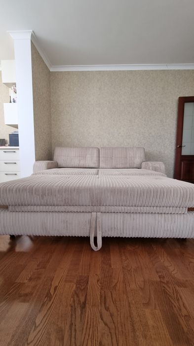 Диван, Бургас В2, ADK