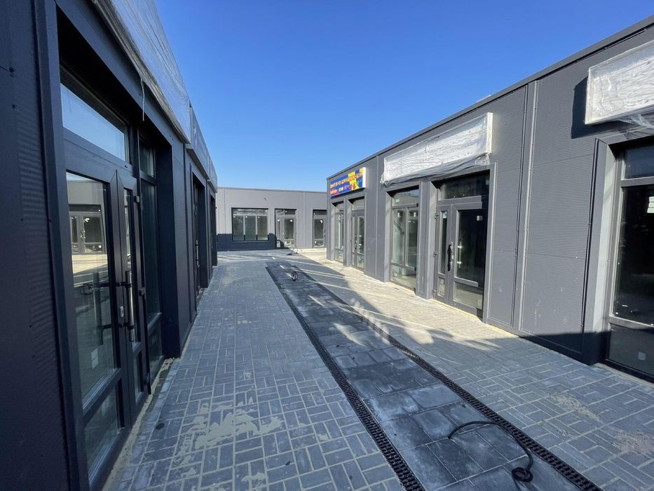 Оренда торгових приміщень від 11 м2 с. Гатне, ТЦ «Гатне» м. Теремки