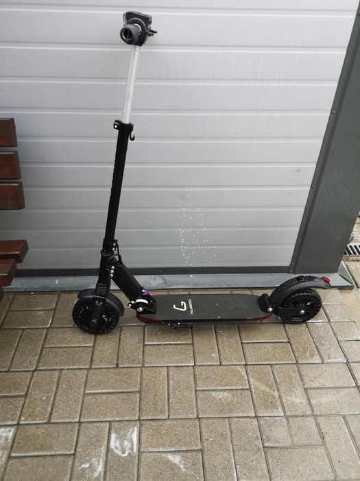 Sprzedam hulajnogę używaną