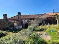 Casa para recuperar em Paramos