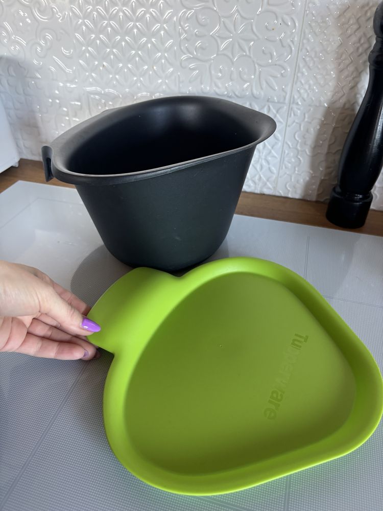 Tupperware neo pomovnik kuchenny pojemnik z pokrywka