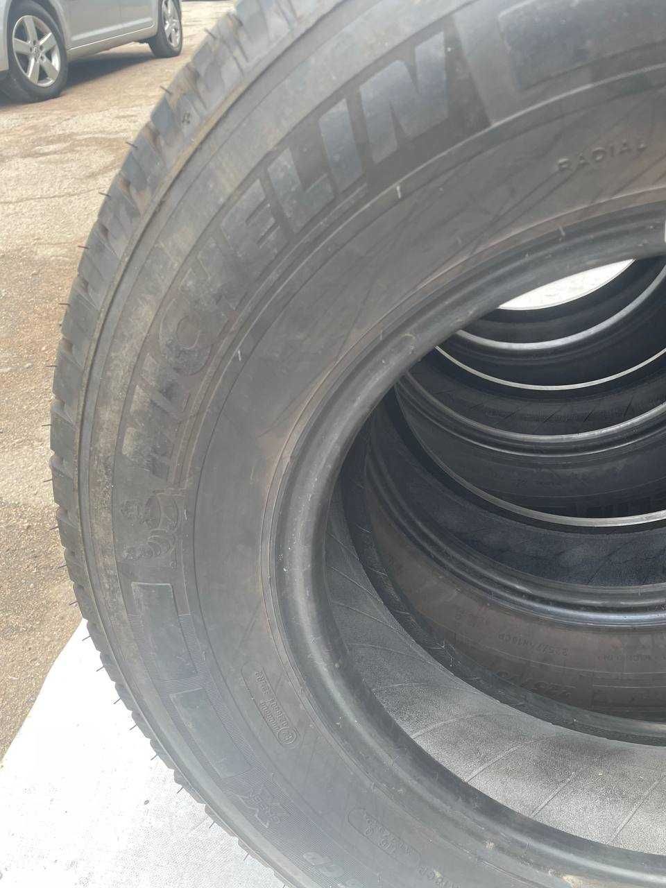 225/75 r16cp Гума шини гарний стан Michelin, мишелин Camping підсилені