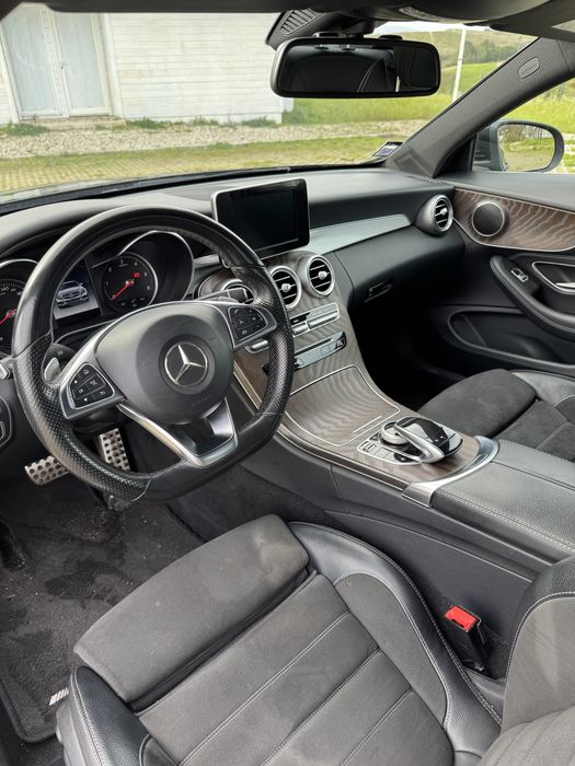 Mercedes-Benz C250d Coupé AMG