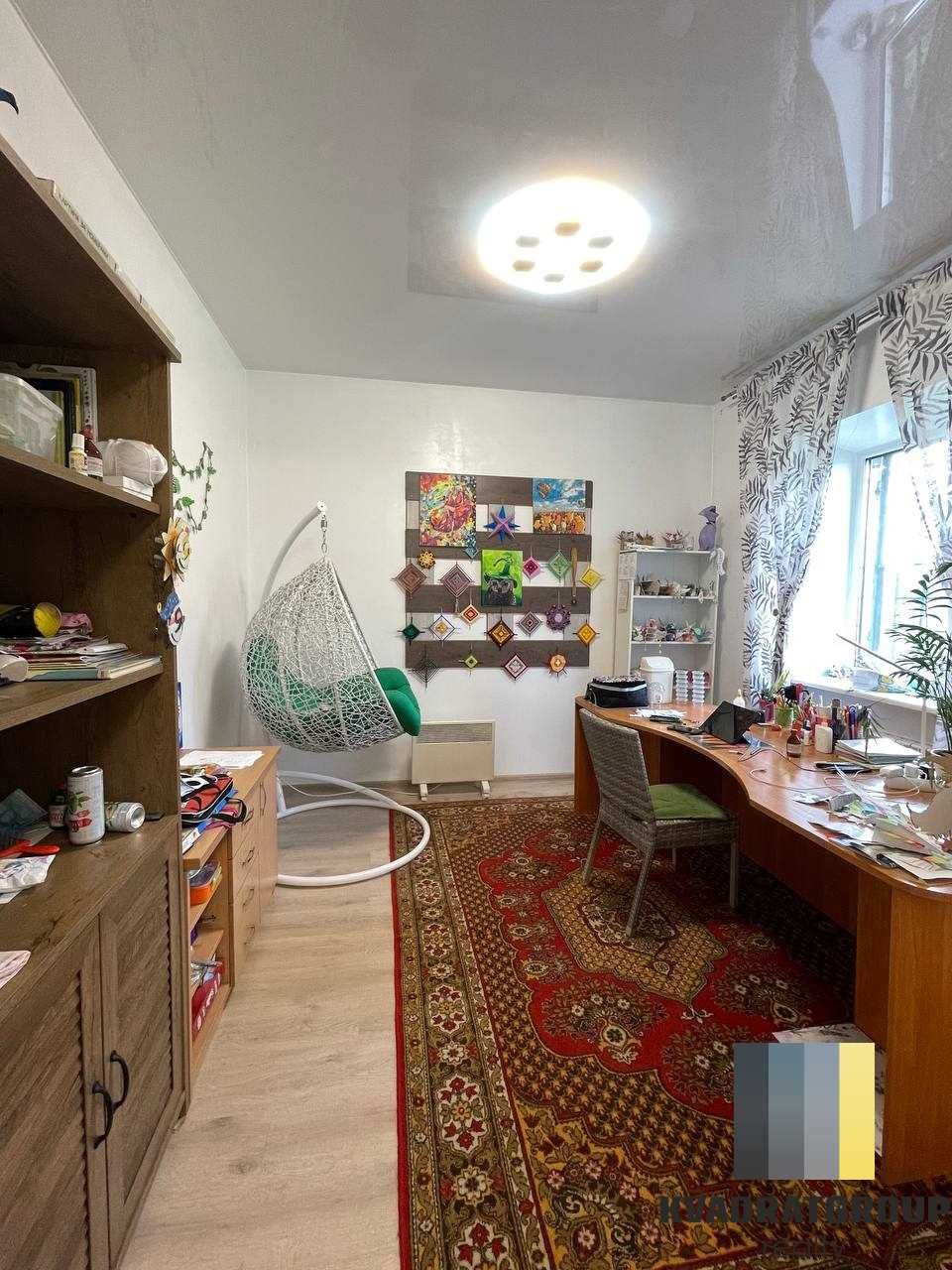 Продам будинок 260м2 Підгороднє