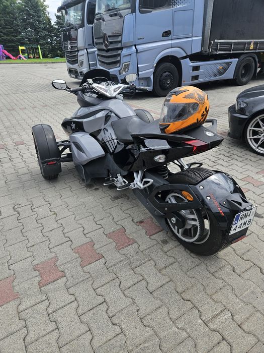 Can-am spyder (ryker, trojkolowiec) 1000.cm