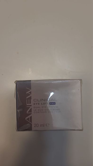 Krem NOWY liftingujacy okolice oczu Avon